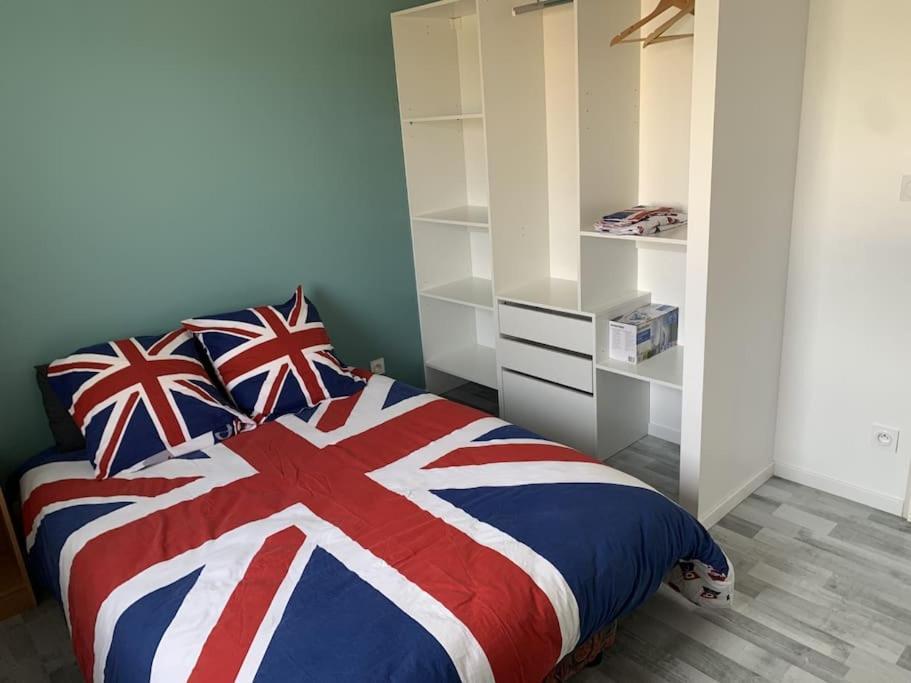 Вилла Ecouves : Maison Toute Equipee Экстерьер фото